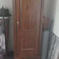 کمد لباس چوبی