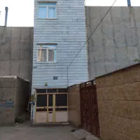 ملک تجاری‌ و مسکونی در بهترین موقعیت قروه درگزین