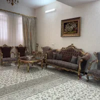 ویلایی-سه-طبقه