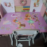 میز تحریر کودکانه