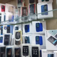 گوشی نوکیا و سامسونگ ساده