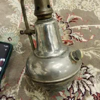 چراغ زنبوری قدیمی