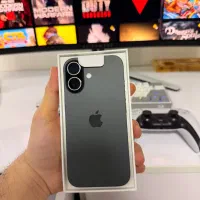 آیفون ۱۷ نرمال