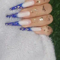 تخفیف خدمات ناخن