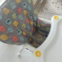 صندلی غذا و کریر|تخت و صندلی بچه|همدان, |دیوار