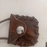 گردن اویز دعاووان بکادچرمی ودستبند