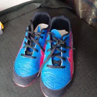 کفش فوتسالی(نو نو) سایز 43 (A)|کیف، کفش، کمربند|جوانرود, |دیوار