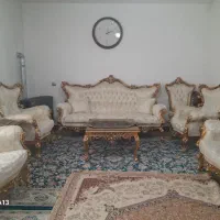 یک دست مبل ۹ نفره سلطنتی کلاسیک بسیار تمیز و نو