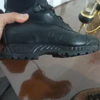 پوتین ضد آب مناسب شهر و کوه و ...