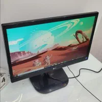 کامپیوتر رو میزی