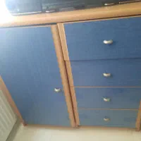 جا کمدی لباس و مدل ایستاده