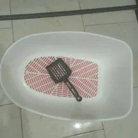 ظرف خاک گربه