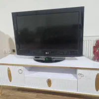 تلوزیون ۳۲ اینج الجی کاملا سالم