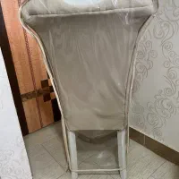 مبل میزبان