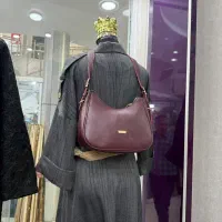 کیف زرشکی