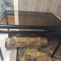 میز شیشه ای