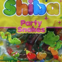 ب یک همکار پاره وقت در سوپر مارکت