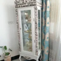 فروش گنجه بسیار تمیز و مناسب جهیزیه