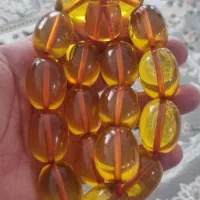 تسبیح آب حیات گرری.۱۷عدد  درشت،بی عیب|کلکسیون اشیاء عتیقه|سقز, |دیوار