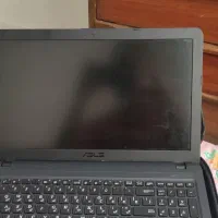 لب تاپ ایسوس یکسال و 4 ماه کارکرده