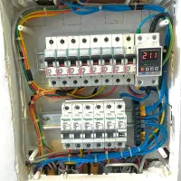 برقکاری دوربین دزدگیر آنتن