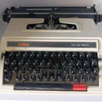ماشین تحریر برادر اصل ژاپن. کلکسبونی