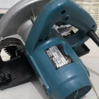 اره سینی ماکیتا.چکشی بوش و آروا.متر دیوالت.میخکوب