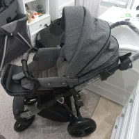 کالسکه و کریر و کریکات آدمکس لهستان