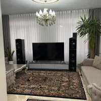 آپارتمان تک واحدی طبقه سوم تمیز