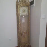 ساعت برنز ایستاده در حد نو ۱۶۰۰۰۰۰۰میلیون