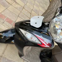 ویگو ۴۰۲مشکی