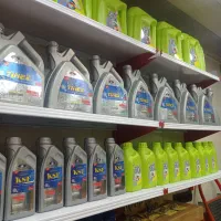 ضدیخ روغنی  ایساکو 1 و 4 لیتری