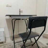 صندلی و میز
