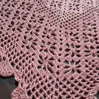 رومیزی قلاب بافی با نخ مرسریزه|پرده، رانر، رومیزی|رشت, جانبازان|دیوار