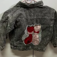 لباس بچگانه و بزرگسال|لباس|آستانه اشرفیه, |دیوار