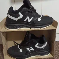 حراج کتونی نیوبالانس ۱۹۷۴.اورجینال فقط۵۵۰|کیف، کفش، کمربند|خرم‌آباد, |دیوار