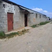 زمین به متراژ ۵۰۰ متر دارای ۱۰۰متر سوله