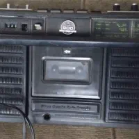 رادیو ضبط آیوا ژاپنی اصل‌عتیقه‌هفتاد‌ساله|کلکسیون اشیاء عتیقه|بروجرد, |دیوار