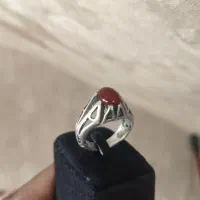 انگشتر نقره با سنگ عقیق یمن