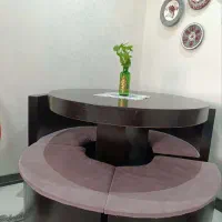 میز ناهارخوری گرد کم جا