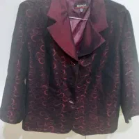 کت و دامن رنگ زرشکی