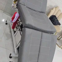 تخت مژه و تاتو