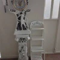 استند گل و گلدان گل با گل