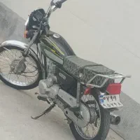 موتور مدل ۹۰استارتی مرتب و تمیز ۱۲۵