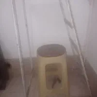 چهار پایه  فلزی|صندلی و نیمکت|گرمسار, |دیوار