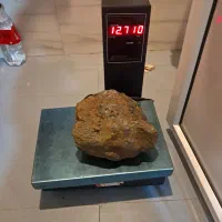 شهاب سنگ ۱۳رکیلوی|کلکسیون اشیاء عتیقه|رشت, اسماعیل آباد|دیوار