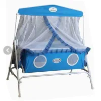 گهواره نوزاد در حد نو