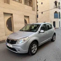 رنو ساندرو اتوماتیک مشابه صفر