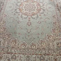 جفت فرش ۹متری ماشینی آبی نقره ای رنگ سالم|فرش|تهران, والفجر (افسریه)|دیوار