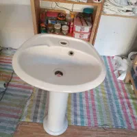 ظرف شوی چینی تمیز.|لوازم سرویس بهداشتی|تبریز, |دیوار